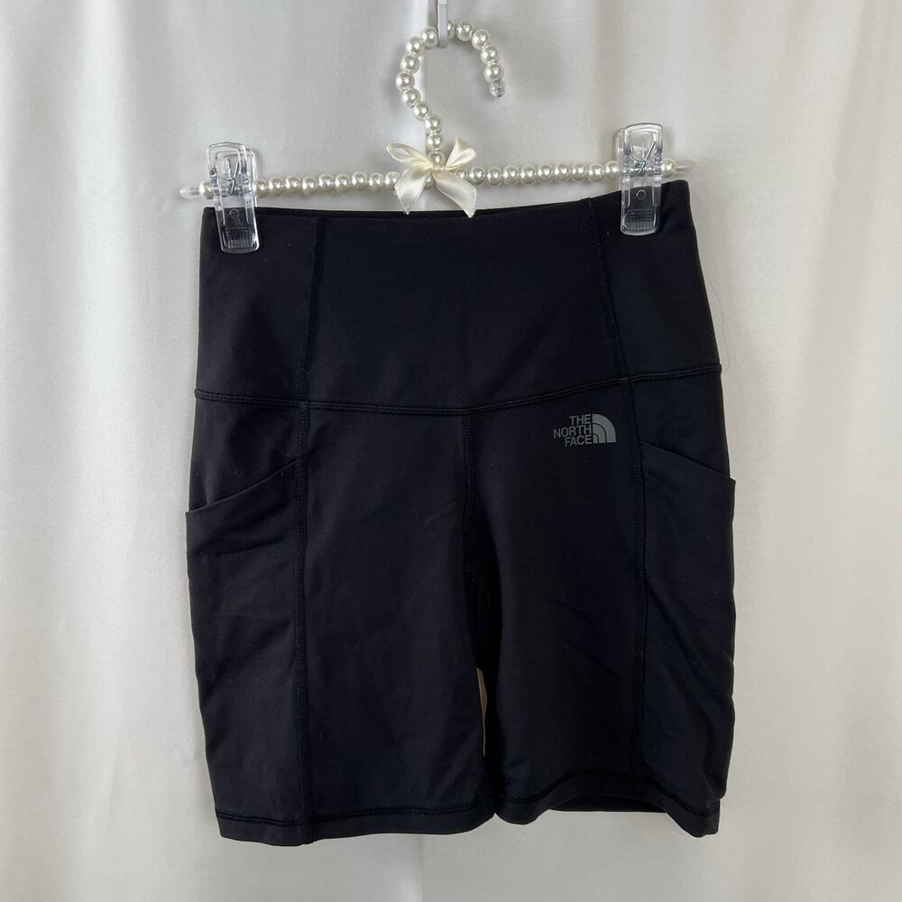 The North Face Women’s Motivation High Rise Black Biker Shorts Size S/P